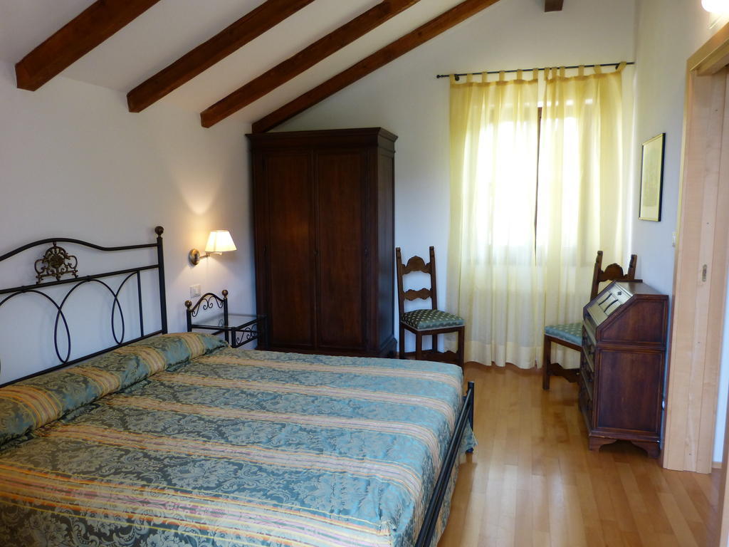 Apartments Schloss Paschbach Eppan an der Weinstraße Rum bild