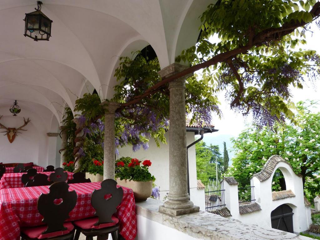Apartments Schloss Paschbach Eppan an der Weinstraße Exteriör bild