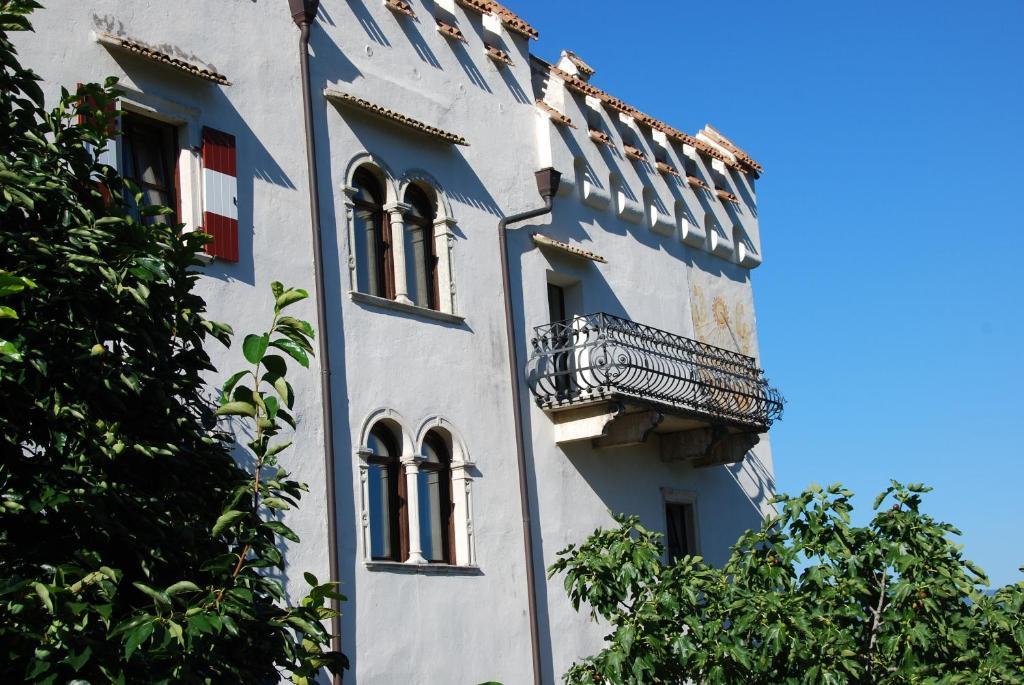 Apartments Schloss Paschbach Eppan an der Weinstraße Exteriör bild